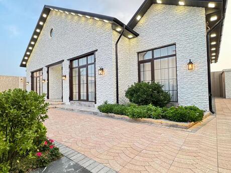 5 otaqlı həyət evi/bağ evi - Mərdəkan q. - 220 m²