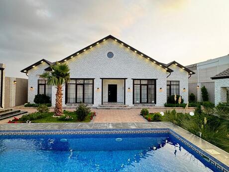 5 otaqlı həyət evi/bağ evi - Mərdəkan q. - 220 m²
