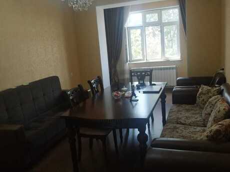 Elan №5665423 - Bakı, Binəqədi q., 3 otaqlı, 90 m², 5/5 mərtəbə