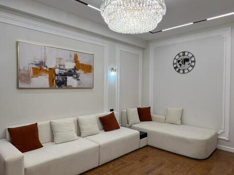 2 otaqlı yeni tikili - Elmlər Akademiyası m. - 68 m²
