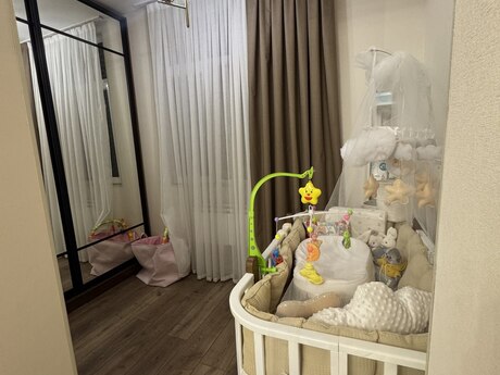 2 otaqlı köhnə tikili - Nizami m. - 65 m²