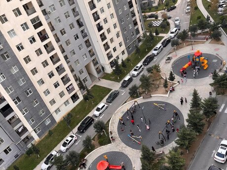 4 otaqlı yeni tikili - Həzi Aslanov m. - 152 m²