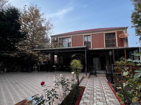 5 otaqlı həyət evi/bağ evi - Bilgəh q. - 400 m²