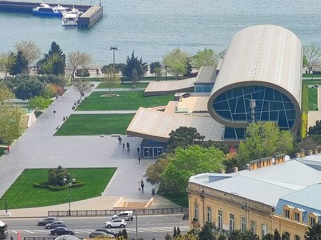 4-комн. вторичка - м. Ичеришехер - 170 м²