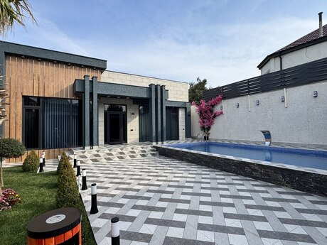 5 otaqlı həyət evi/bağ evi - Xəzər r. - 200 m²