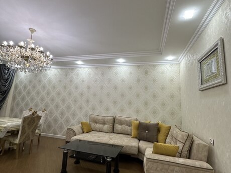 3 otaqlı yeni tikili - Ağ şəhər q. - 150 m²