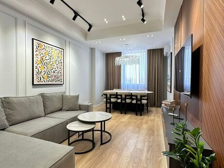 2-комн. новостройка - м. 20 января - 68 м²