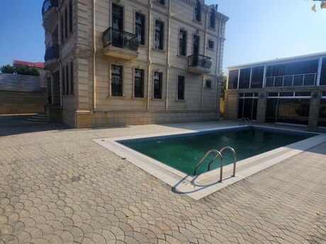 10 otaqlı həyət evi/bağ evi - Fatmayı q. - 700 m²