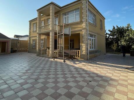 5 otaqlı həyət evi/bağ evi - Şüvəlan q. - 170 m²