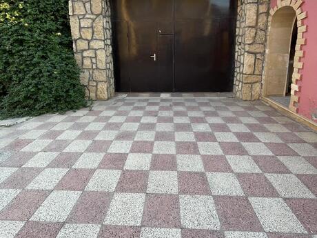 House with Garden, Villa For Sale