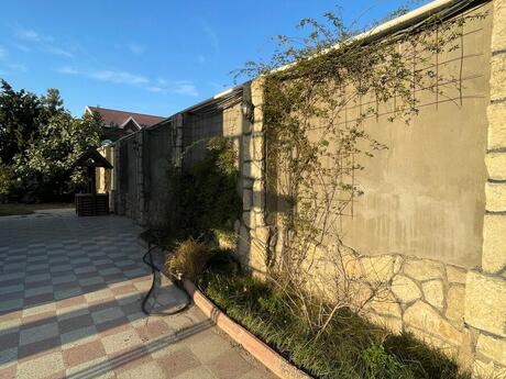 5 otaqlı həyət evi/bağ evi - Şüvəlan q. - 170 m²