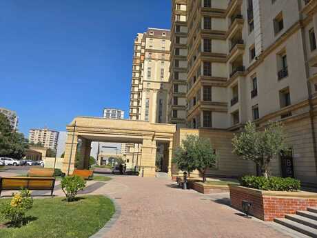 3 otaqlı yeni tikili - Gənclik m. - 190 m²