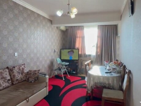 2 otaqlı köhnə tikili - Nəriman Nərimanov m. - 40 m²