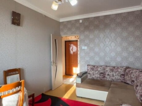 2 otaqlı köhnə tikili - Nəriman Nərimanov m. - 40 m²