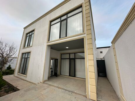 4 otaqlı həyət evi/bağ evi - Mərdəkan q. - 240 m²