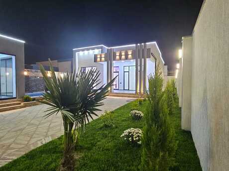 4 otaqlı həyət evi/bağ evi - Şüvəlan q. - 150 m²