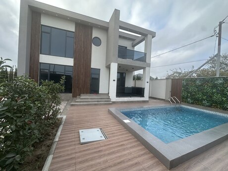 4 otaqlı həyət evi/bağ evi - Bilgəh q. - 200 m²