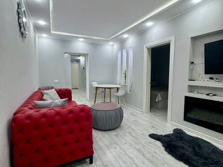 Sahildə 2 otaqlı köhnə tikili mənzil kirayə verilir, 60 m², 1 100 AZN/ay, şəkil 4 / 12