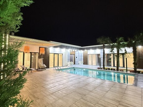5 otaqlı həyət evi/bağ evi - Mərdəkan q. - 220 m²