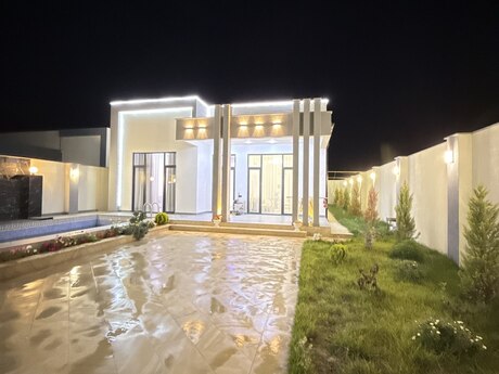 4 otaqlı həyət evi/bağ evi - Şüvəlan q. - 160 m²