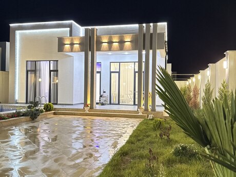 4 otaqlı həyət evi/bağ evi - Şüvəlan q. - 160 m²