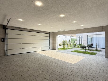 5 otaqlı həyət evi/bağ evi - Şüvəlan q. - 260 m²