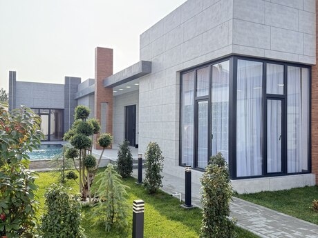 5 otaqlı həyət evi/bağ evi - Şüvəlan q. - 260 m²
