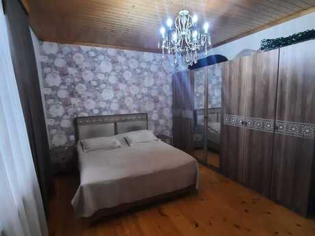 3 otaqlı həyət evi/bağ evi - Köhnə Corat q. - 100 m²