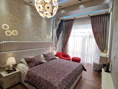 4 otaqlı yeni tikili - Nizami m. - 191 m²