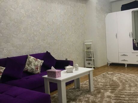 1-room apartment, 45 m², Azadlıq Prospekti: 162 000 ₼ 2