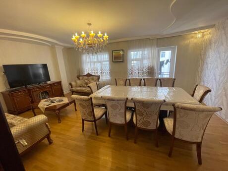 3 otaqlı mənzil, 90 m², Elmlər Akademiyası: 300 000 ₼ 3