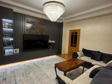 Elan №5673317 - Bakı, Nəriman Nərimanov m., 3 otaqlı, 140 m², 5/17 mərtəbə