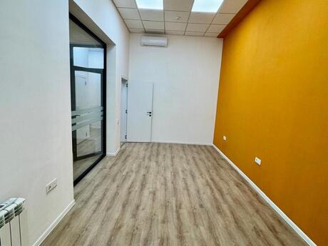 2-комн. офис - м. 8 ноября - 60 м²