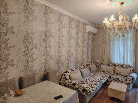 2 otaqlı köhnə tikili - Memar Əcəmi m. - 58 m²