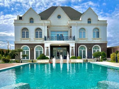 Elan №5673995 - Bakı, Şüvəlan q., 7 otaqlı, 550 m²