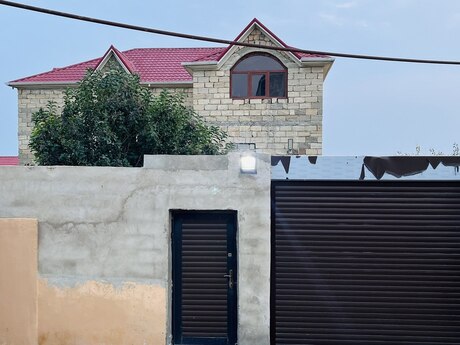 7 otaqlı həyət evi/bağ evi - Şıxov q. - 350 m²