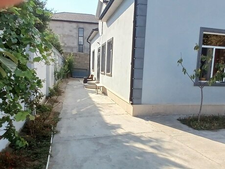 4 otaqlı həyət evi, 130 m², Binə: 167 000 ₼ 3