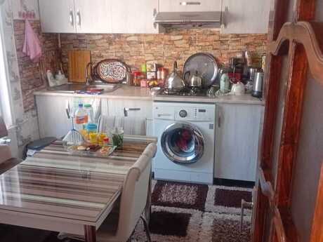 2 otaqlı həyət evi/bağ evi - Bayıl q. - 80 m²