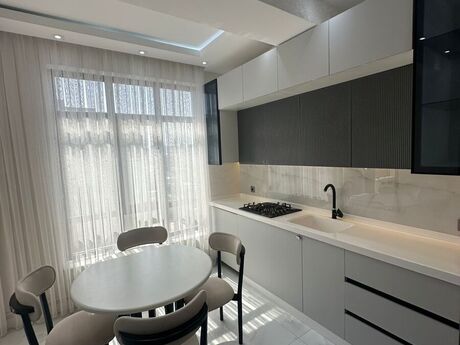 Elan №5675517 - Bakı, Azadlıq Prospekti m., 2 otaqlı, 68 m², 11/20 mərtəbə