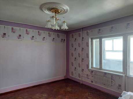 4 otaqlı köhnə tikili - Xalqlar Dostluğu m. - 100 m²