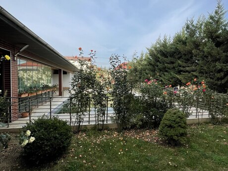 7 otaqlı həyət evi, 380 m², Novxanı: 670 000 ₼ 5