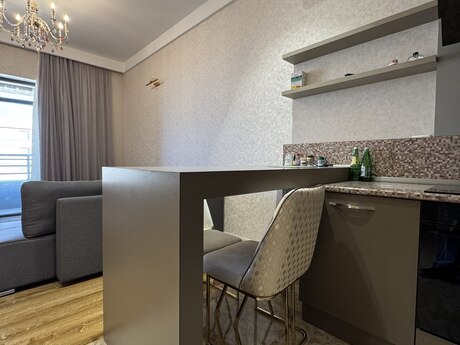 2 otaqlı yeni tikili - Ağ şəhər q. - 65 m²