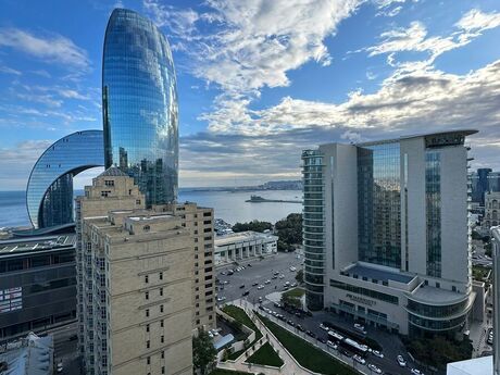 2 otaqlı yeni tikili - 28 May m. - 90 m²