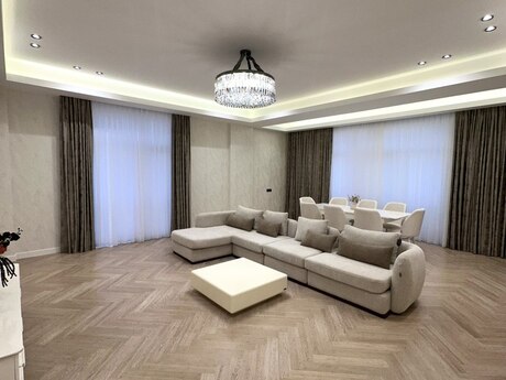 4 otaqlı yeni tikili - 28 May m. - 195 m²