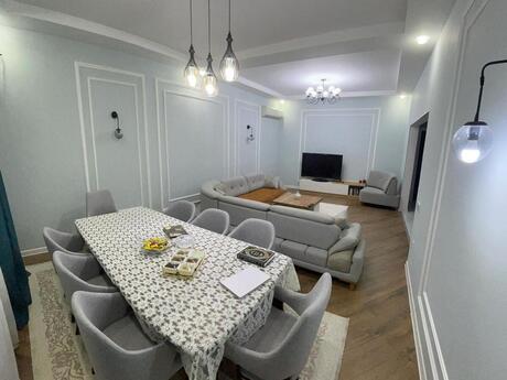 4 otaqlı həyət evi/bağ evi - Binə q. - 150 m²