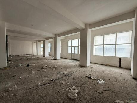 Obyekt - Elmlər Akademiyası m. - 600 m²
