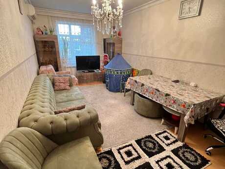 3 otaqlı köhnə tikili - Həzi Aslanov m. - 85 m²