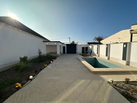 4 otaqlı həyət evi/bağ evi - Mərdəkan q. - 170 m²