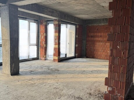 4-комн. новостройка - м. Кероглу - 172.8 м²