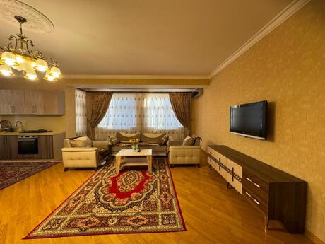 2 otaqlı yeni tikili - 28 May m. - 115 m²